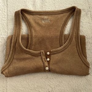 brown button up tank top